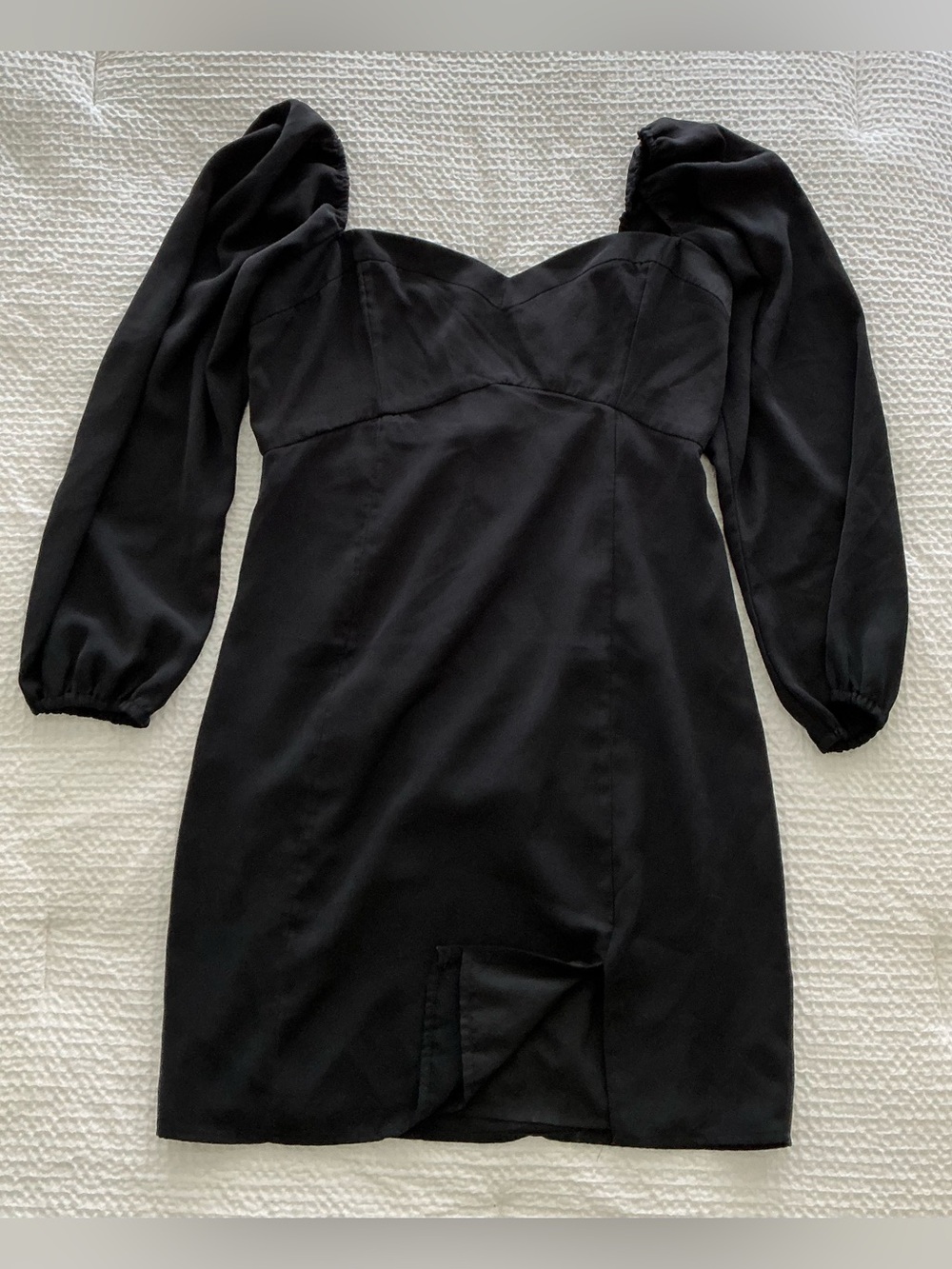 NWT Abercrombie & Fitch Black Long-Sleeve Sweetheart Dress